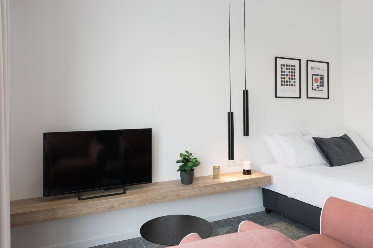 Voda Luxury Penthouse #601 - Acropolis View Rooftop Apartment